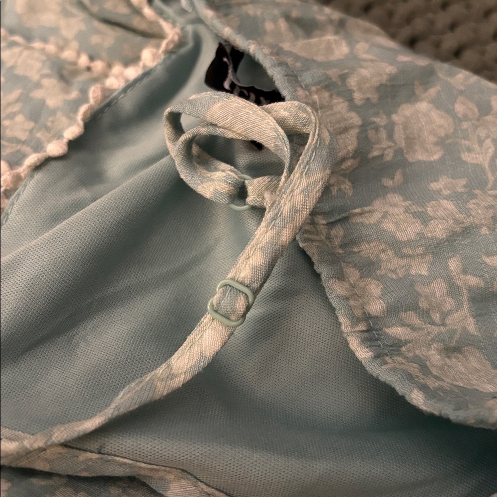 Trixxi Light Green Patterned Maxi Dress - Picture 10 of 10